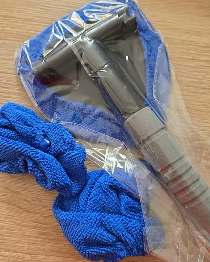 Telescopic Car Window Windshield Cleaning Brush Set